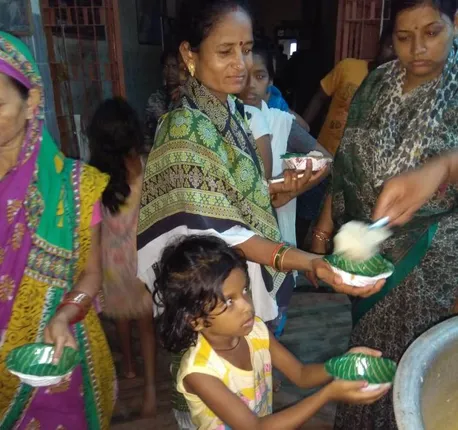 ବାତ୍ୟା ‘ଫନି’ ଗଲା ପରେ କେମିତି ଦିନ କାଟୁଛନ୍ତି ଉପକୂଳ ଓଡ଼ିଶାବାସୀ?