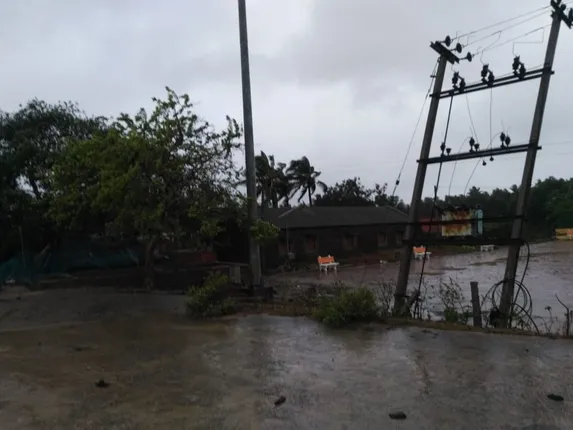 ‘ଫନି’ ପରେ ସ୍ଥିତି ସମୀକ୍ଷା କରିବାକୁ ଓଡ଼ିଶାରେ ପହଞ୍ଚିଲେ ନୌସେନାର ଭାଇସ୍‌ ଆଡମିରାଲ