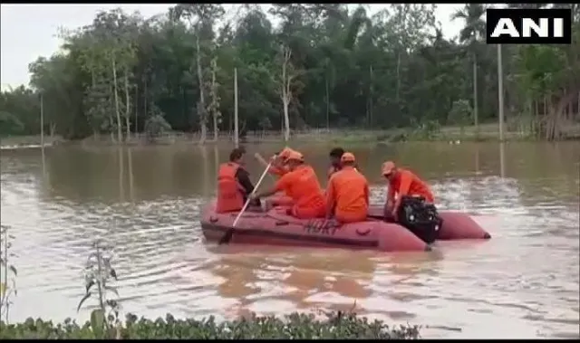 ତ୍ରିପୁରାରେ ବନ୍ୟା , ୧୦୦୦ ପରିବାର କ୍ଷତିଗ୍ରସ୍ତ, ଉଦ୍ଧାର କାମରେ ଲାଗିଛନ୍ତି ୨୨ଟି ଏନଡିଆରଏଫ ଟିମ