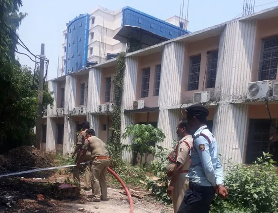 ଭିମ୍‌ସାର କାର୍ଡିଓଲୋଜି ବିଭାଗ ପଛପଟେ ଅଗ୍ନିକାଣ୍ଡ