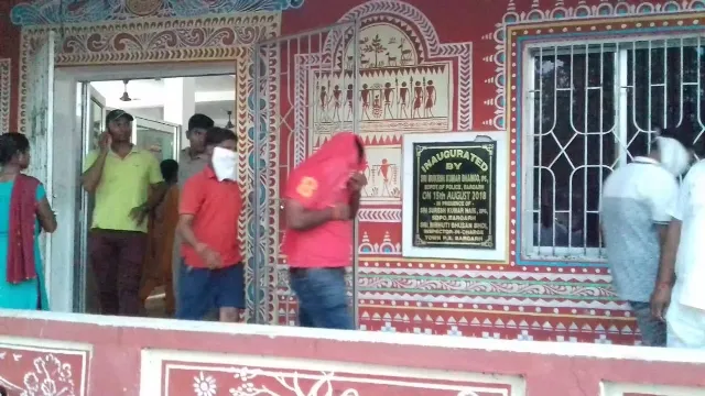 ମହିଳାଙ୍କ ଅଶ୍ଳୀଳ ଭିଡିଓ ଭାଇରାଲ, ୭ ଗିରଫ