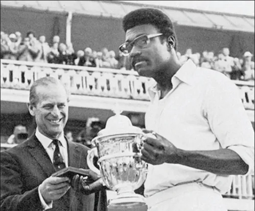 ଆଉ ୧୫ ଦିନ: ୧୯୭୫ କ୍ରିକେଟ୍ ବିଶ୍ବଯୁଦ୍ଧର ଅୟମାରମ୍ଭ, କ୍ଲାଇଭଙ୍କ କଙ୍ଗାରୁ ଶିକାର