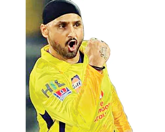 ୧୫୦ ୱିକେଟ୍‌ କ୍ଲବ୍‌ରେ ହରଭଜନ