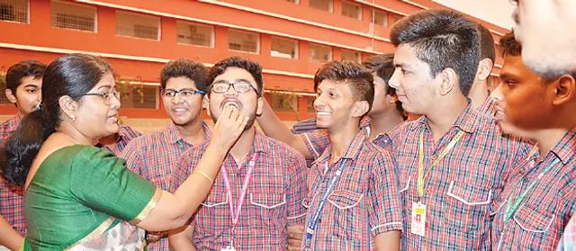 ସିବିଏସଇ ଦଶମ ପରୀକ୍ଷା ଫଳ, ଡିଏଭି ପବ୍ଲିକ ସ୍କୁଲ, ଚନ୍ଦ୍ରଶେଖରପୁର