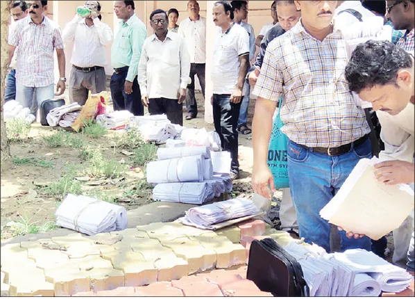 ରାଜେନ୍ଦ୍ର ବିଶ୍ୱବିଦ୍ୟାଳୟରେ ଅଗ୍ନିକାଣ୍ଡ: +୨ ଖାତାଦେଖା ବେଳେ ଲାଗିଲା ନିଆଁ