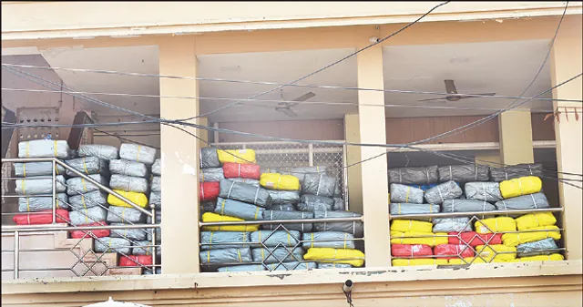 ବିପନ୍ନଙ୍କୁ ମିଳୁନି, ଦାତାଙ୍କ ଦାନ ଖତ ଖାଉଛି