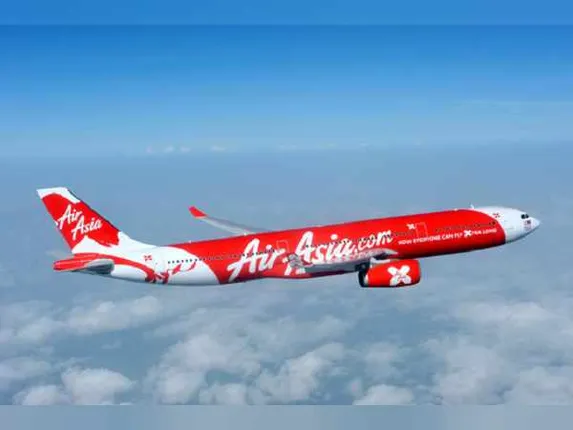 ଶାକାହାରୀ ବୃଦ୍ଧଙ୍କୁ ବିମାନରେ ଖୁଆଇ ଦେଲେ ଚିକେନ୍‌ ସେଣ୍ଡଉଇଜ, ଏବେ ଏୟାରଲାଇନ୍ସକୁ ଭରିବାକୁ ପଡ଼ିବ ୧.୫୪ ଲକ୍ଷ ଟଙ୍କା ଜରିମାନା