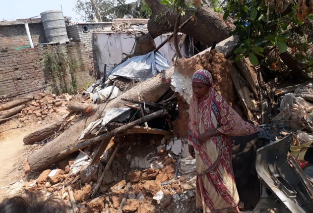 ସରକାର କିଏ ଗଢ଼ିବ ଆଜି ଜଣାପଡ଼ିବ, ହେଲେ ଘର ଗଢ଼ିବ କିଏ?