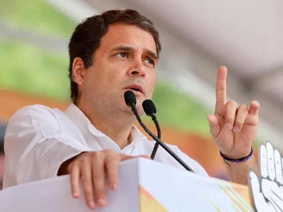 ବିମୁଦ୍ରାକରଣ ପୂର୍ବରୁ ମୋଦୀଜୀ କ୍ୟାବିନେଟ୍‌ ମନ୍ତ୍ରୀମାନଙ୍କୁ ଗୋଟେ ଘରେ ବନ୍ଦ କରି ଦେଇଥିଲେ : ରାହୁଲ ଗାନ୍ଧୀ