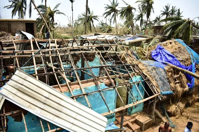 ସରକାରୀ ସହାୟତା ଲାଗି ଆର୍‌ଆଇଙ୍କ ପାଖରେ ୧୨ଶହ ଦରଖାସ୍ତ