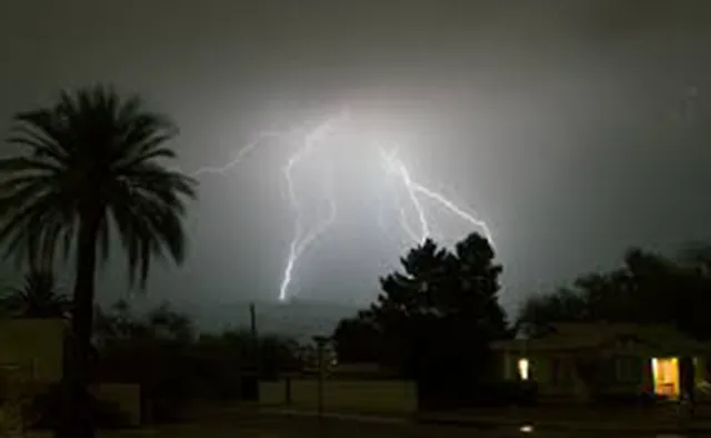 ଆଜି ସଂଧ୍ୟାରେ କୋରାପୁଟ, ମାଲକାନଗିରି, ନବରଙ୍ଗପୁର ଓ କଳାହାଣ୍ଡିର କେତେକ ସ୍ଥାନରେ ଘଡ଼ଘଡ଼ି ବର୍ଷା ସହ ବଜ୍ରପାତ ଆଶଙ୍କା