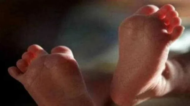 ଘରକୁ ଜିନିଷ ଦେବାକୁ ଡ଼ାକି ଗର୍ଭବତୀ ମହିଳାଙ୍କୁ ହତ୍ୟା, ପେଟରୁ କାଢ଼ିନେଲେ ଶିଶୁ !