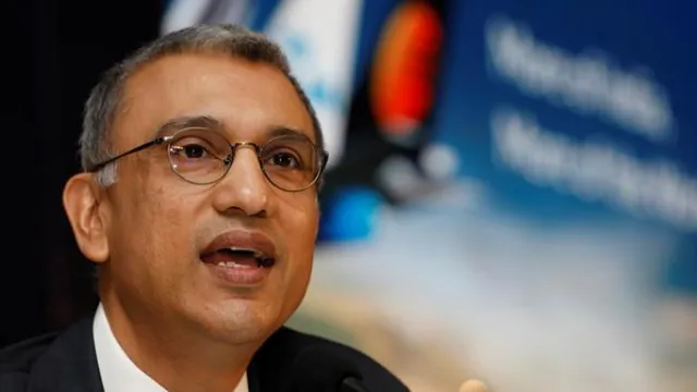 ଜେଟ୍‌ ଏୟାର୍‌ୱେଜ୍ ସଂକଟ: ଡେପୁଟି  ସିଇଓଙ୍କ ପରେ ଇସ୍ତଫା ଦେଲେ ସିିଇଓ ବିନୟ ଦୁବେ