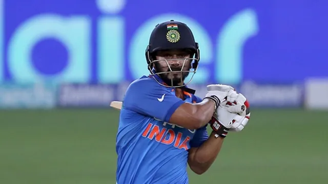 କେଦାର ଯାଦବ ଆହତ ହେବା ପରେ ବିଶ୍ୱକପ୍‌ରେ ତାଙ୍କର ବିକଳ୍ପକୁ ନେଇ ଚର୍ଚ୍ଚା ଆରମ୍ଭ, ଜାଣନ୍ତୁ କେଉଁ ୫ ଜଣ ଦାବିଦାର