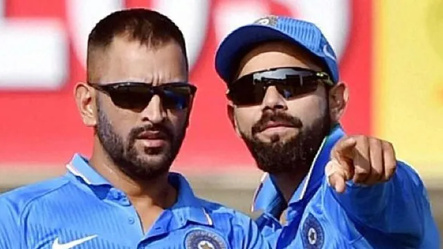 ବିଶ୍ୱକପ୍‌: ଅଭ୍ୟାସ ମ୍ୟାଚ୍‌ରେ ଶତକ ହାସଲ କରି କୋହଲିଙ୍କୁ ପ୍ରଭାବିତ କଲେ ଧୋନି