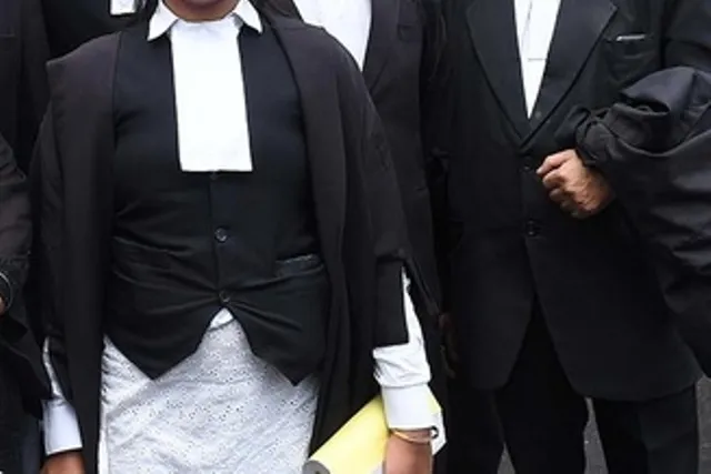 ବିଚାରପତି ପାଇଁ ନାମ ଅନୁମୋଦନ ବିବାଦ : କଳା ବ୍ୟାଜ୍ ପିନ୍ଧିଲେ ଆଇନଜୀବୀ