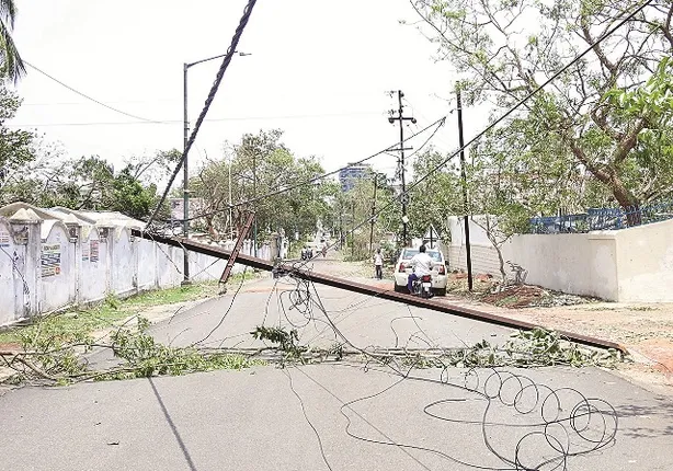 ଫନି ବିଭୀଷିକା: ୧୧,୦୭୭ ଟ୍ରାନ୍ସଫର୍ମର୍‌ ଓ ୭୯,୪୮୫ କିଲୋମିଟର ଦୀର୍ଘ ଲାଇନ୍‌ କ୍ଷତିଗ୍ରସ୍ତ ହୋଇଛି