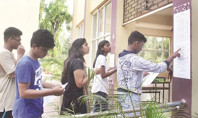 ବଞ୍ଚିତ ହେଲେ ବହୁ ପରୀକ୍ଷାର୍ଥୀ