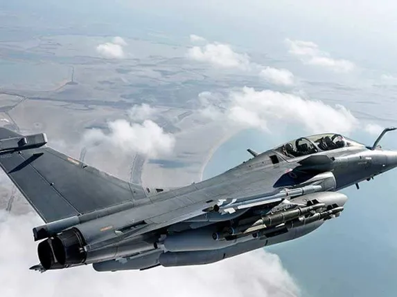 ଭାରତର ପ୍ରତିରକ୍ଷା ବଜେଟ୍ ୫.୯୪ ଲକ୍ଷ କୋଟିକୁ ବୃଦ୍ଧି