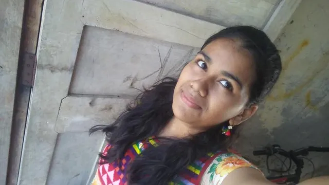 ବାହାରପଟୁ ତାଲା: ଘର ଭିତରେ ଝିଅ ନିଆଁରେ ଜଳିଗଲା