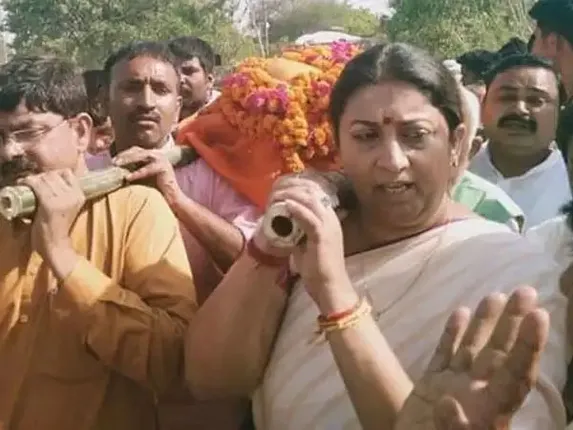 ଆମେଥିରେ ଆଲୋଡ଼ନ: ସ୍ମୃତିଙ୍କ ଘନିଷ୍ଠ ସହଯୋଗୀଙ୍କୁ ହତ୍ୟା