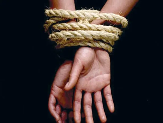 ରିଅଲ୍‌ ଇଷ୍ଟେଟ୍‌ ବ୍ୟବସାୟୀଙ୍କୁ ଅପହରଣ, ୧୭ ଲକ୍ଷ ଟଙ୍କା ପାଇଁ ମୁଣ୍ଡଜାମିନ