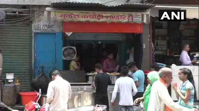 ଫସିଲେ କୋଟିପତି କଚୋଡି ବାଲା, ନୋଟିସ୍‌ ଜାରି କଲା ବାଣିଜ୍ୟକର ବିଭାଗ