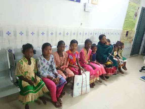 ୩୦ ଶିଶୁଙ୍କୁ ଅଜଣା ଜ୍ବର, ଦୂଷିତ ପାଣି ଯୋଗୁଁ ବ୍ୟାପିଥିବ‌ା ଆଶଙ୍କା