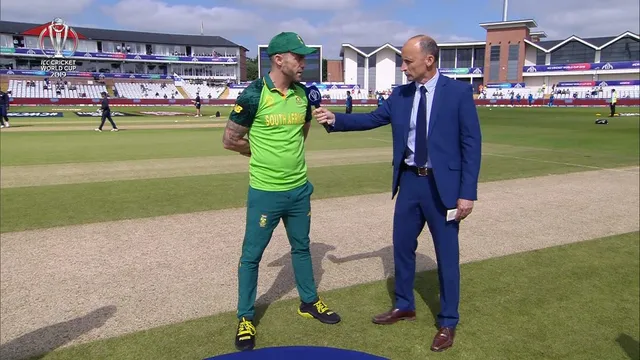 ବିଶ୍ୱକପ :ଟସ ଜିଣି ଶ୍ରୀଲଙ୍କାକୁ ବ୍ୟାଟିଂ ପାଇଁ ଆମନ୍ତ୍ରଣ କଲା ଦକ୍ଷିଣ ଆଫ୍ରିକା