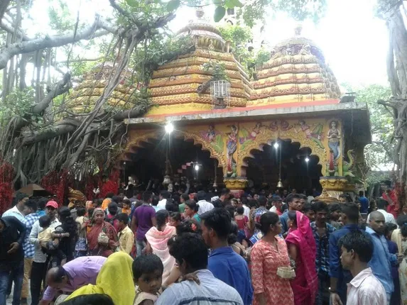 ସର୍ପ ବେଶରେ ଦର୍ଶନ ଦେଲେ ଗୋରେଖନାଥ