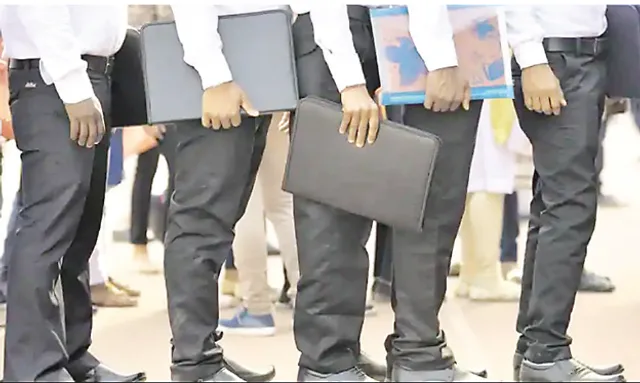 ସହ‌ରରେ ଅଧିକ ବେକାରି, ବେକାରି ହାର ୭.୧%