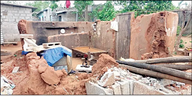 ବାତ୍ୟା ପରେ ନିର୍ବାଚନ ହୋଇଥିଲେ, ଭଙ୍ଗାଘରେ ଦିନ କଟୁନଥାଆନ୍ତା