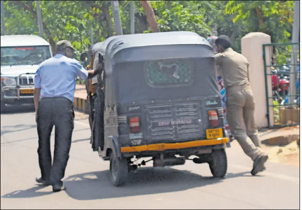 ମୁଖ୍ୟମନ୍ତ୍ରୀ ଆସି‌ବେ ବୋଲି..