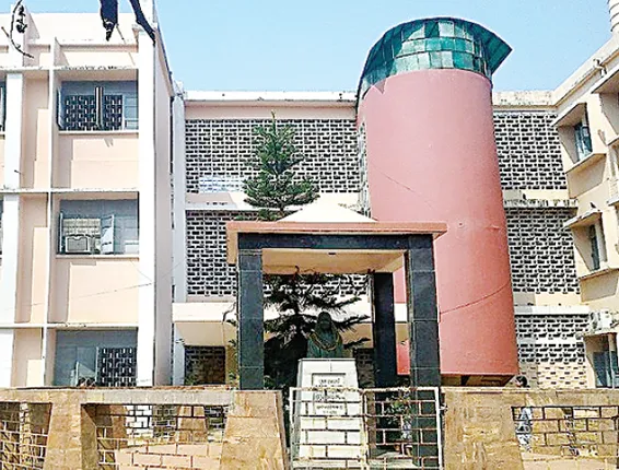 ରମାଦେବୀ ମହିଳା ବିଶ୍ବବିଦ୍ୟାଳୟ ଯୁକ୍ତ୩ ପରୀକ୍ଷା ଫଳ, ପାସ୍‌ହାର ୮୪.୬୧%, ଶୁଭଶ୍ରୀ ଟପର୍‌