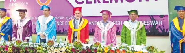 ନାଇଜରର ଅଷ୍ଟମ ସ୍ନାତକ ସମାରୋହ, ‘ଆହ୍ବାନକୁ ସ୍ବୀକାର କଲେ ସଫଳତା ନିଶ୍ଚିତ’