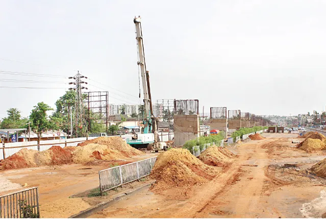 ୨୦୨୧ରେ ସରିବ, ଖଣ୍ଡଗିରି ଫ୍ଲାଏ ଓଭର, ଏବେବି ସର୍ଭିସ୍ ରୋଡ୍ ପାଇଁ ଜମି ଅଧିଗ୍ରହଣ ବାଧକ ସାଜିଛି