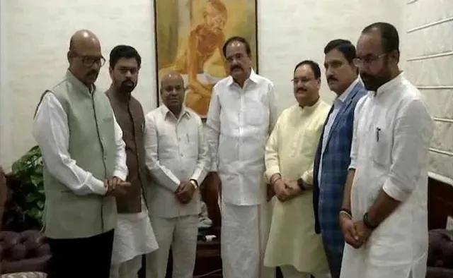 ନାଇଡ଼ୁଙ୍କୁ ଝଟ୍‌କା, ୪ ଟିଡିପି ସାଂସଦ ବିଜେପିରେ ସାମିଲ