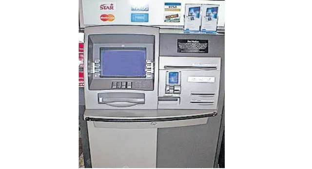 ରିଜର୍ଭ ବ୍ୟାଙ୍କର ନିର୍ଦେଶ, କାନ୍ଥ, ଚଟାଣ ସହ ଲାଗିରହିବ ଏଟିଏମ୍