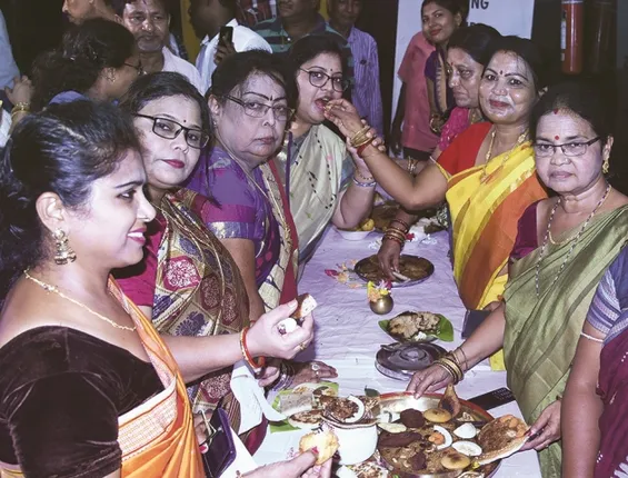 ସଂଭାବନା ପକ୍ଷରୁ ପୋ‌ଡ଼ ପିଠା ଓ ପାନ ପ୍ରଦର୍ଶନ