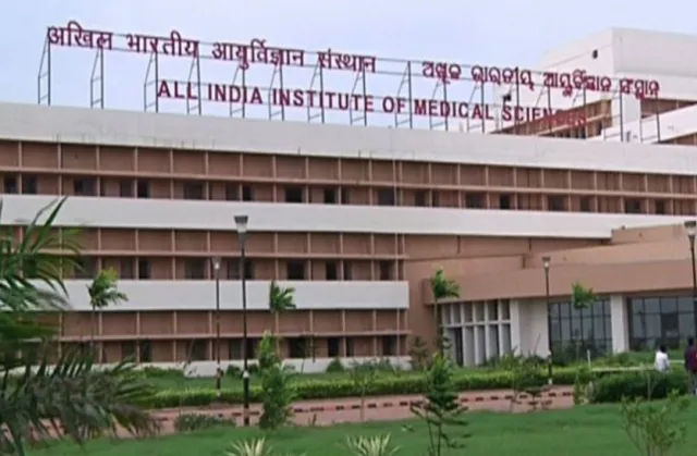 ଏମ୍ସ ନିର୍ଦେଶକ ଦୌଡ଼ରେ ରାଜ୍ୟର ୭ ବରିଷ୍ଠ ପ୍ରାଧ୍ୟାପକ