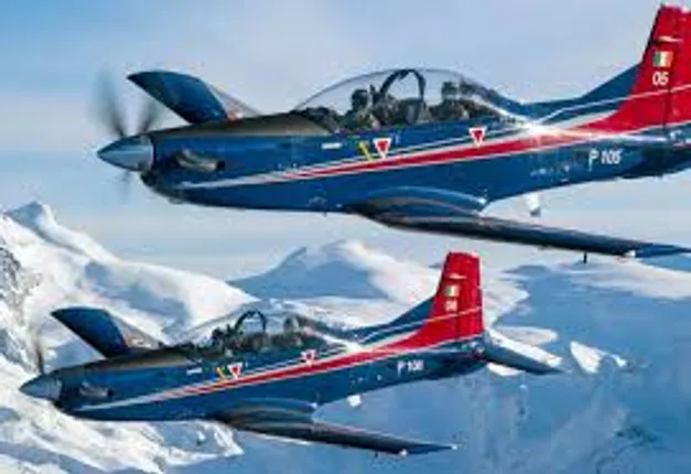 ୨୦୦୯ ବାୟୁସେନା‌ ତାଲିମ ବିମାନ ଦୁର୍ନୀତି, ଅଧିକାରୀ ଏବଂ ଅସ୍ତ୍ର ବେପାରୀଙ୍କ ବିରୋଧରେ ମାମଲା ରୁଜୁ