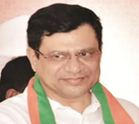 ଅଶ୍ବିନୀ ଝଡ଼ରେ କମ୍ପିଲା ଗୃହ : ଖଣି, ଇଚ୍ଛାଧୀନ କୋଟା କେଳେଙ୍କାରୀରେ ସଂପୃକ୍ତି ଅଭିଯୋଗ, ଗର୍ଜିଲେ କଂଗ୍ରେସ ନେତା, କାଠଗଡ଼ାରେ ବିଜେଡି-ବିଜେପି