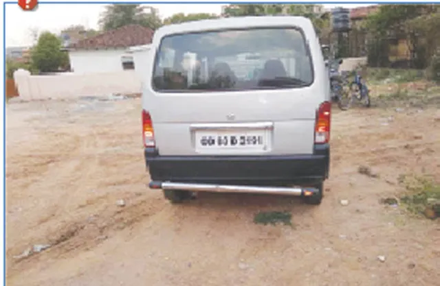 ଗଞ୍ଜେଇ ସହ କାର୍‌ ଓ ୨ ବାଇକ୍‌ ଜବତ, ୨ ଅଟକ