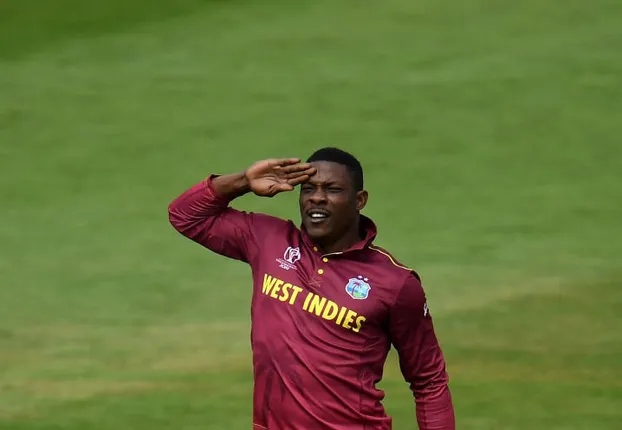 ବିଶ୍ୱକପରେ : ଇଣ୍ଡିଜର ଘାତକ ବୋଲିଂ, ଅଷ୍ଟ୍ରେଲିଆର ବ୍ୟାଟିଂ ବିପର୍ଯ୍ୟୟ