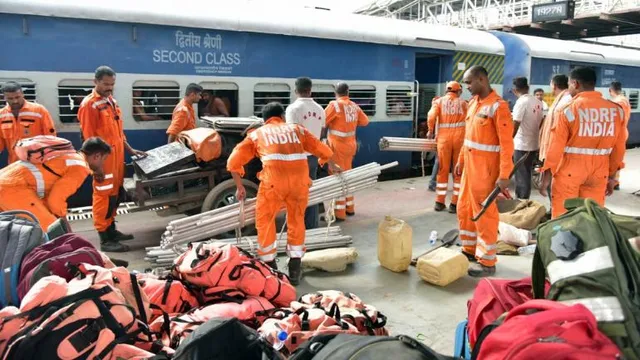 ଗୁଜରାଟରେ ଲ୍ୟାଣ୍ଡ୍‌ଫଲ୍‌ କରିବ ନାହିଁ ସାମୁଦ୍ରିକ ବାତ୍ୟା ‘ବାୟୁ’; ବେରାବାଲ, ପୋରବନ୍ଦର ଓ ଦ୍ୱାରକା ପାଖ ଦେଇ ଜଳପଥରେ ଅତିକ୍ରମ କରିବ