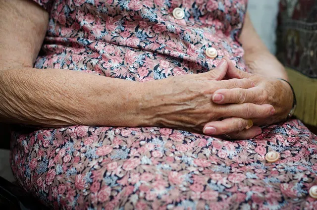 ୮୫ବର୍ଷର ବୃଦ୍ଧା ମା’ ୪୦ବର୍ଷର ବ୍ୟକ୍ତି ଦ୍ୱାରା ଦୁଷ୍କର୍ମର ଶିକାର