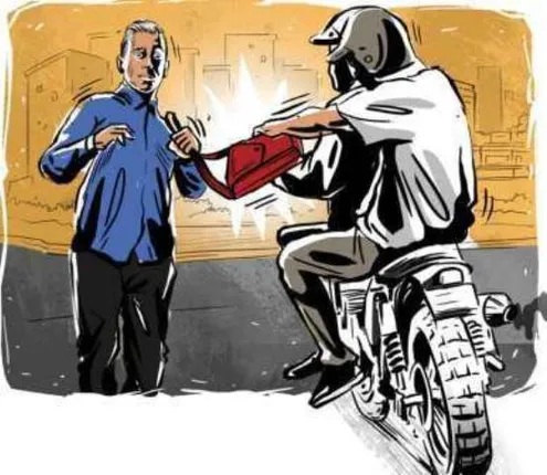 ନିର୍ବାହୀ ଅଧିକାରୀଙ୍କଠାରୁ ଲୁଟିନେଲେ ୩.୯୩ ଲକ୍ଷ