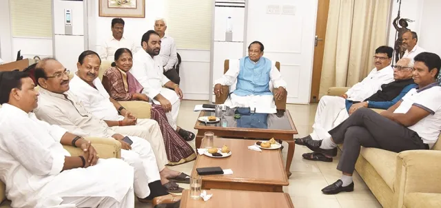 ସଂସଦୀୟ ଢାଞ୍ଚାରେ ହେଲା ସର୍ବଦଳୀୟ ବୈଠକ