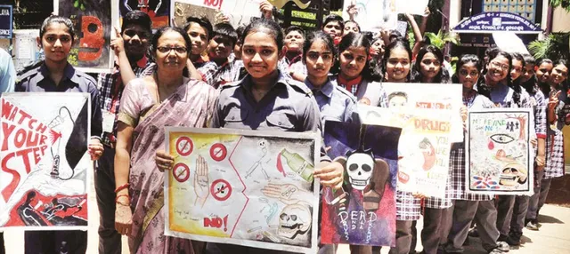 ନିଶାର ଅପବ୍ୟବହାର ଓ ଅବୈଧ ଚାଲାଣ ବିରୋଧରେ ଅନ୍ତର୍ଜାତୀୟ ଦିବସ