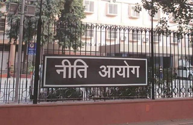 ନିତି ଆୟୋଗର ପୁନର୍ଗଠନ : ରାଜୀବ କୁମାରଙ୍କୁ ଭରସା କଲେ ମୋଦୀ, ପ୍ରମୁଖ ସଦସ୍ୟଙ୍କୁ ବଦଳାଇଲେ
